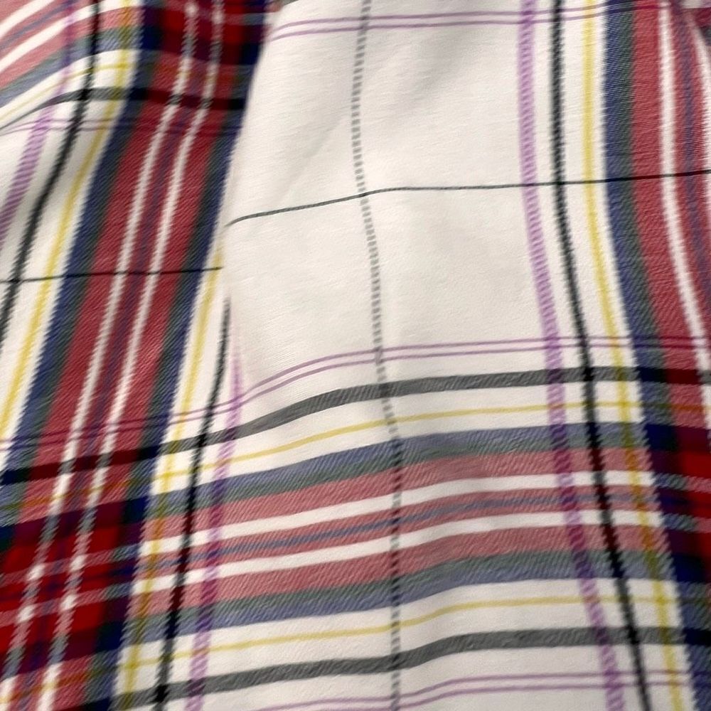 ‎Lou & Grey plaid pullover blouse - Picture 7 of 8